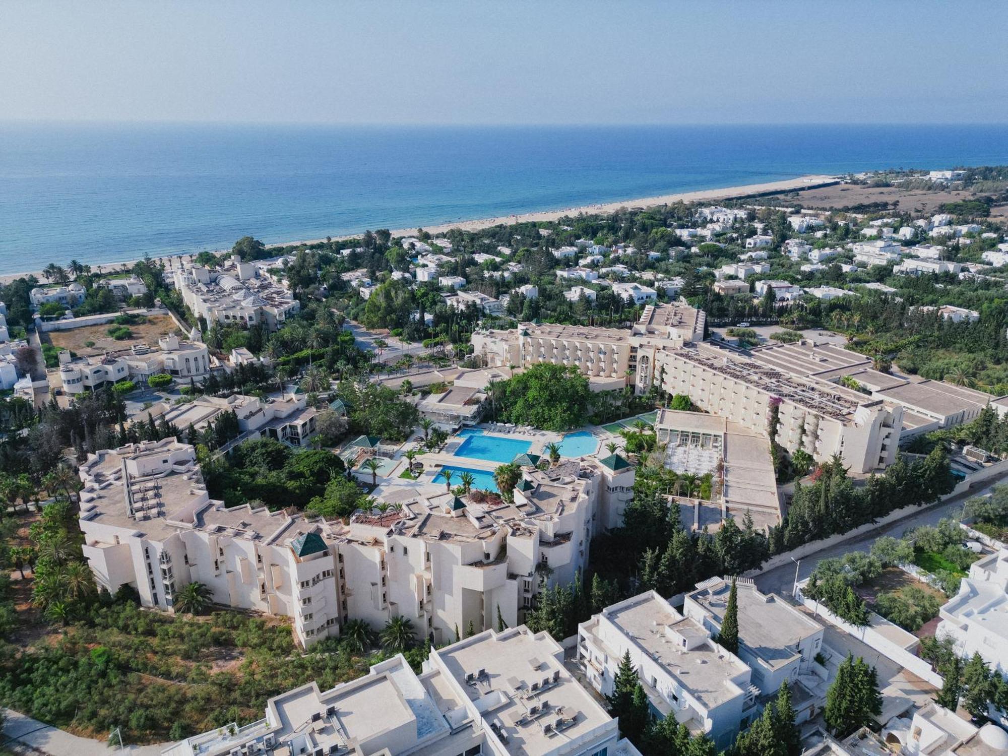 Nahrawess & Thalasso Hotel 4*
